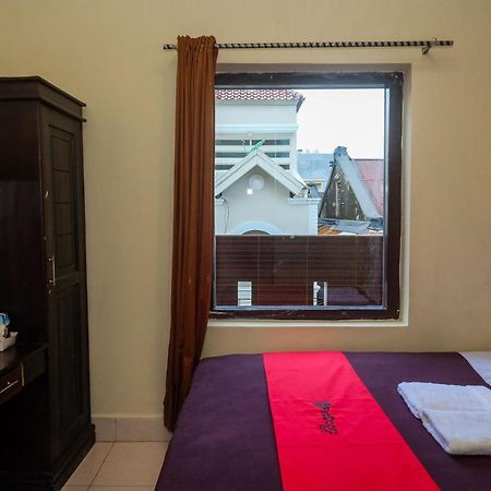 Reddoorz At Hotel Rich Parepare Near Pantai Mattirotasi Экстерьер фото