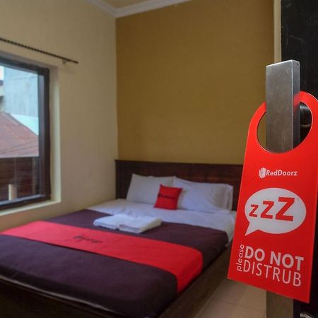 Reddoorz At Hotel Rich Parepare Near Pantai Mattirotasi Экстерьер фото