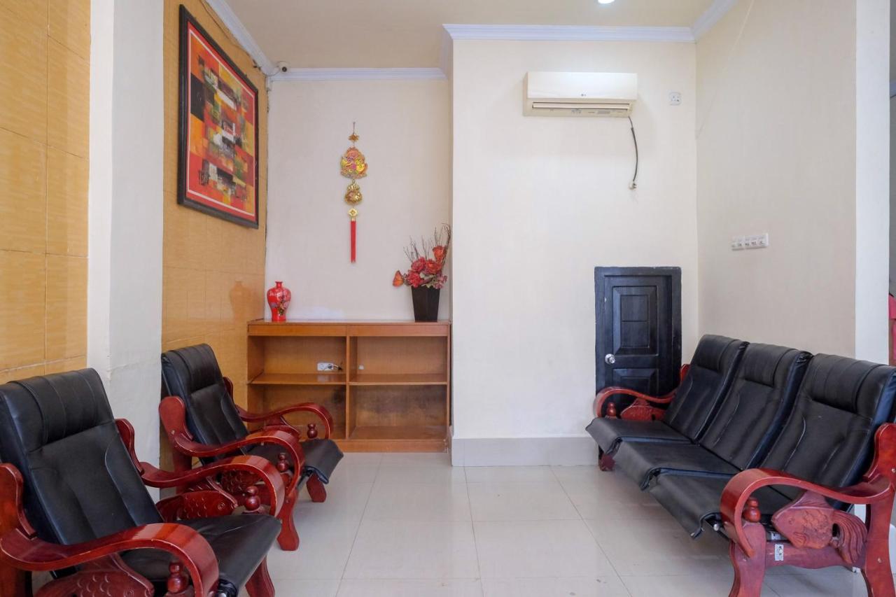 Reddoorz At Hotel Rich Parepare Near Pantai Mattirotasi Экстерьер фото