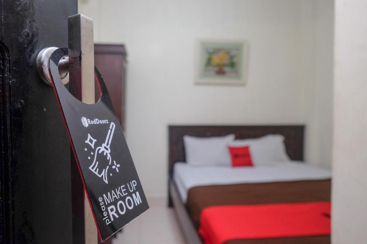 Reddoorz At Hotel Rich Parepare Near Pantai Mattirotasi Экстерьер фото
