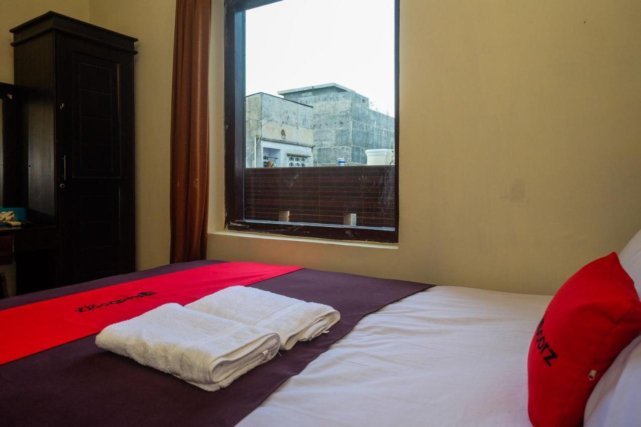 Reddoorz At Hotel Rich Parepare Near Pantai Mattirotasi Экстерьер фото